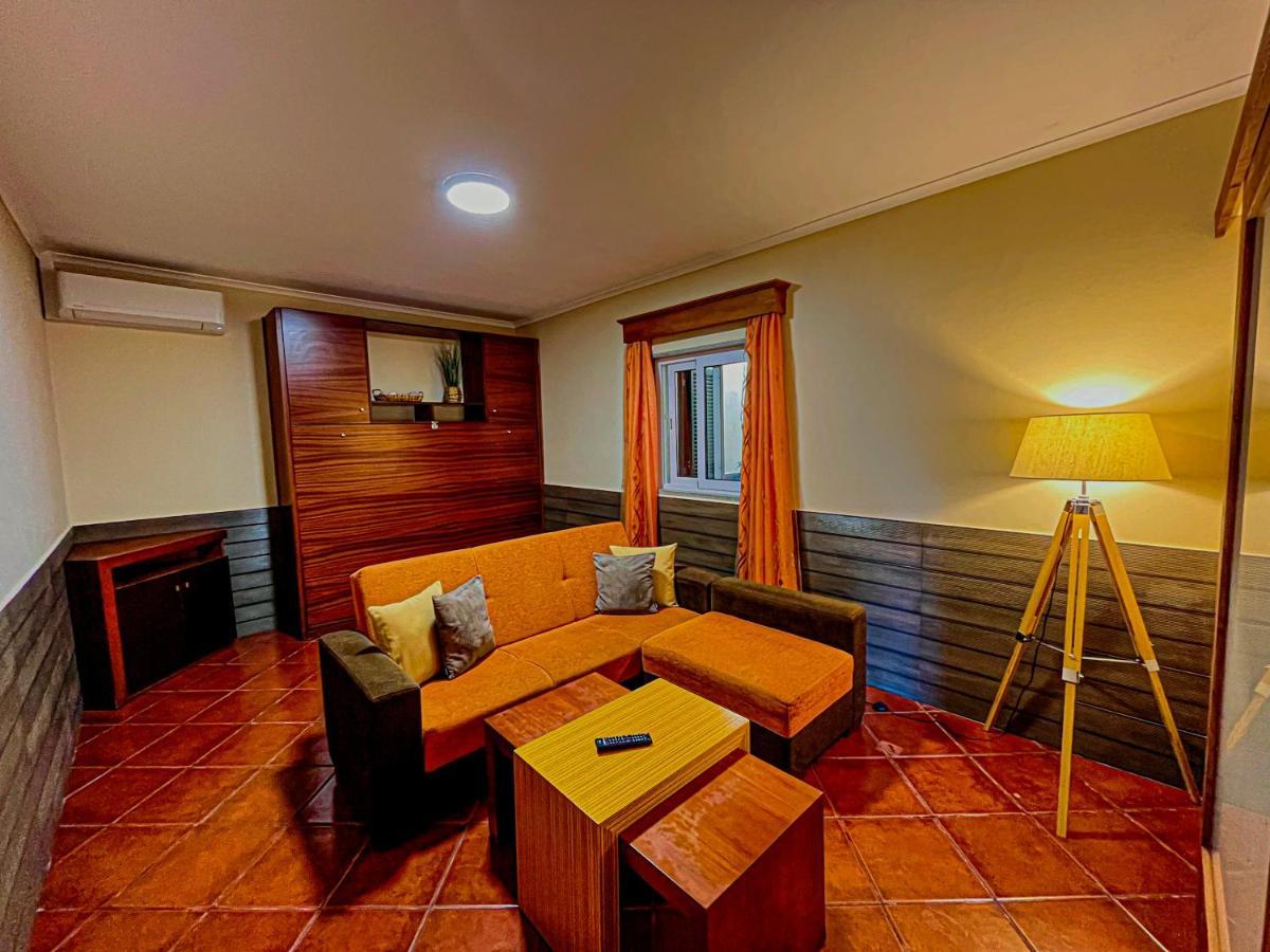 Villa Casinha Dos Cubos Gerês Exterior foto
