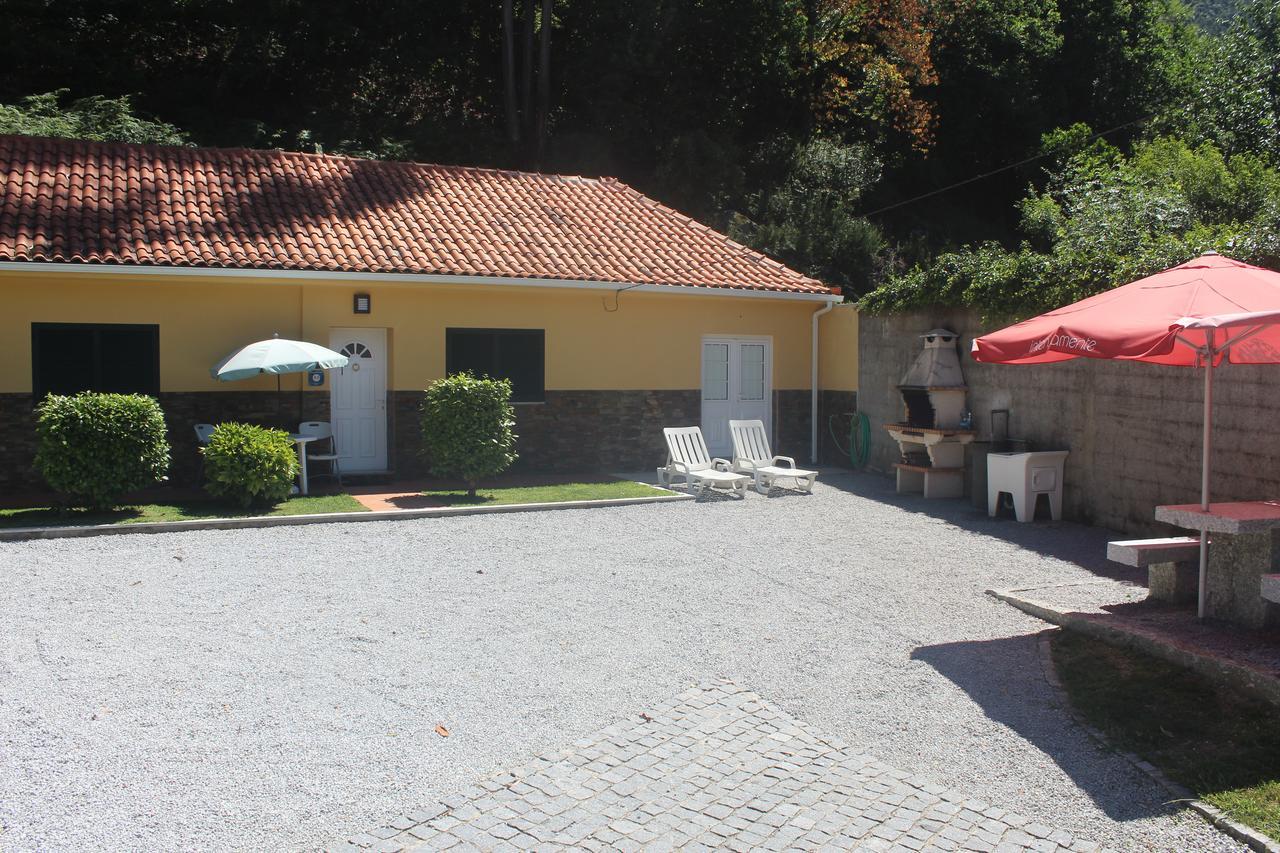 Villa Casinha Dos Cubos Gerês Exterior foto