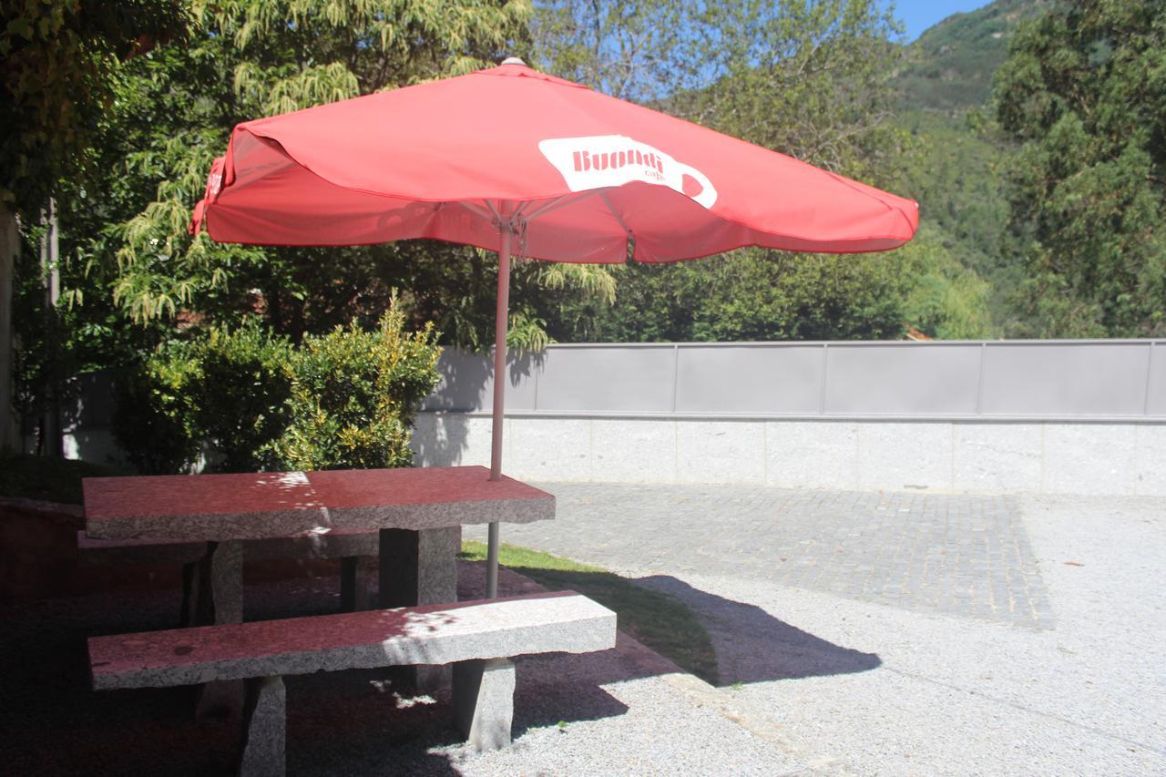 Villa Casinha Dos Cubos Gerês Exterior foto